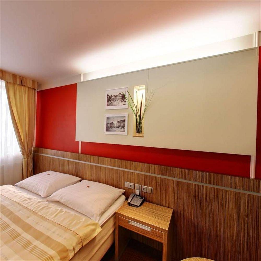 Hotel Vaka Brno Exterior photo